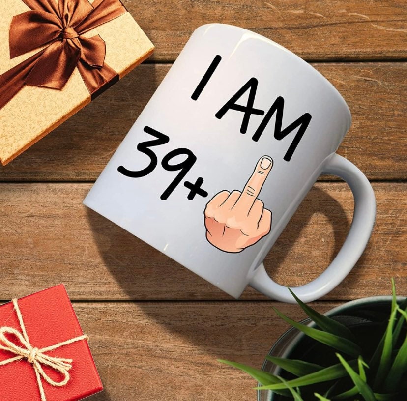 Funny 40th Birthday Gift idea, 11 oz Coffee Mug for Men and Women Turning 40 Years Old as a Joke Birthday Celebration Cup, Dishwasher and Mi