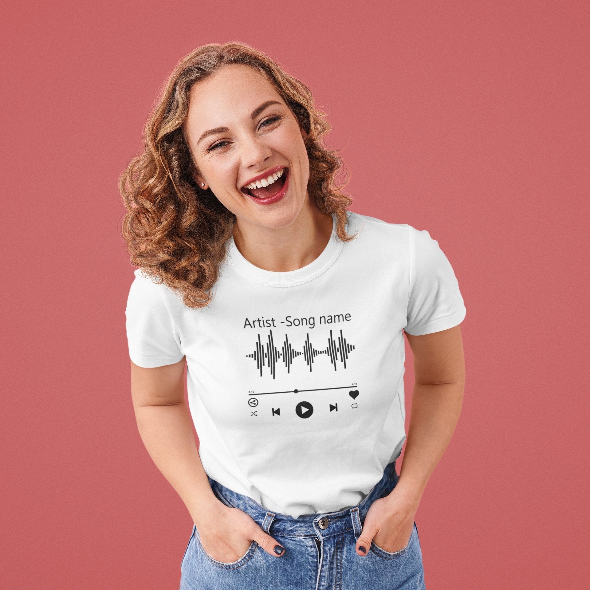 T-Shirts tees for Women Featuring Your Favorite Artists and Songs: The Perfect Addition to Your Wardrobe