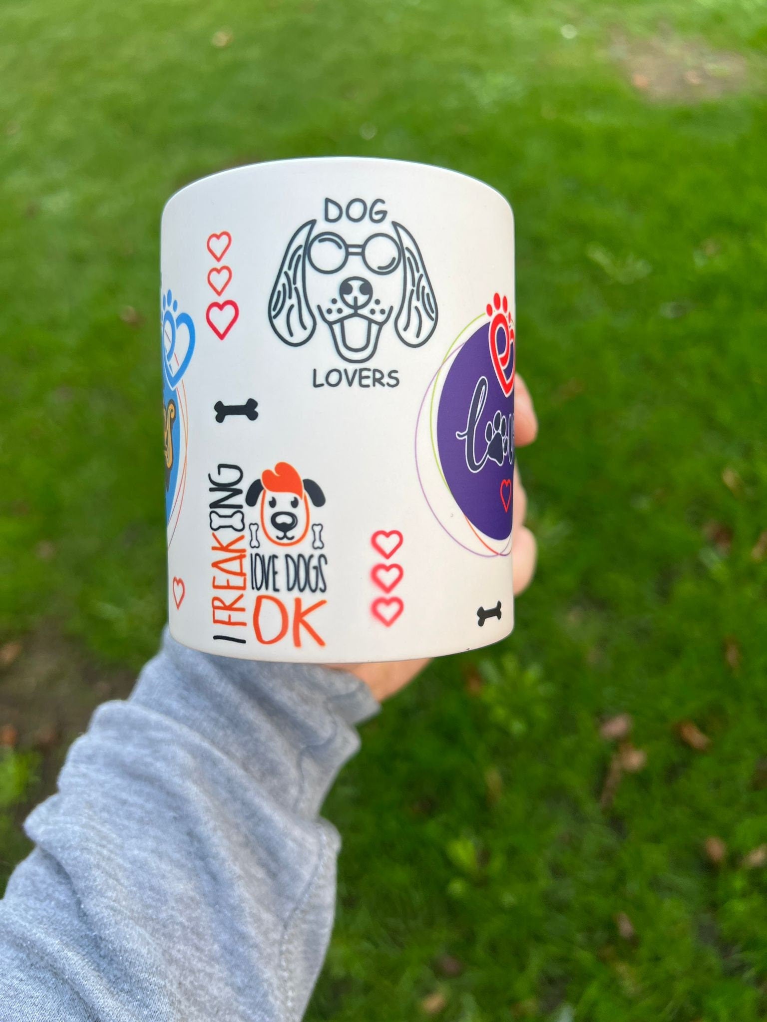 Magical Pet Lover’s Gift Idea: Ceramic Heat Change Mug for Dog Lovers